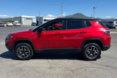 2025 Jeep Compass Trailhawk