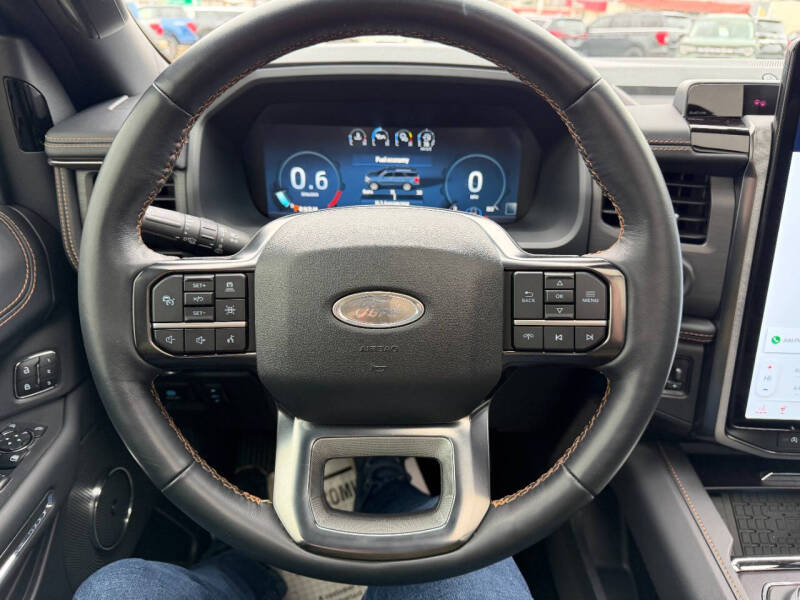 2024 Ford Expedition MAX Platinum