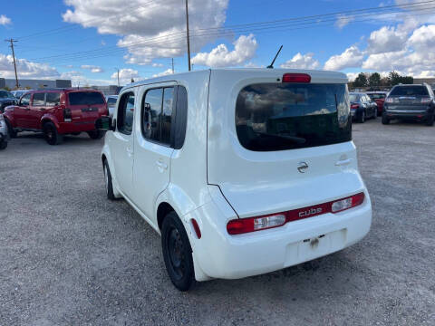 2011 Nissan cube 1.8