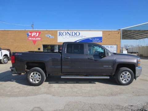 2015 Chevrolet Silverado 2500HD for sale at Rondo Truck & Trailer in Sycamore IL