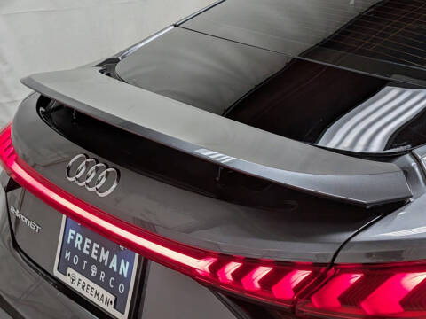 2023 Audi e-tron GT quattro Premium Plus