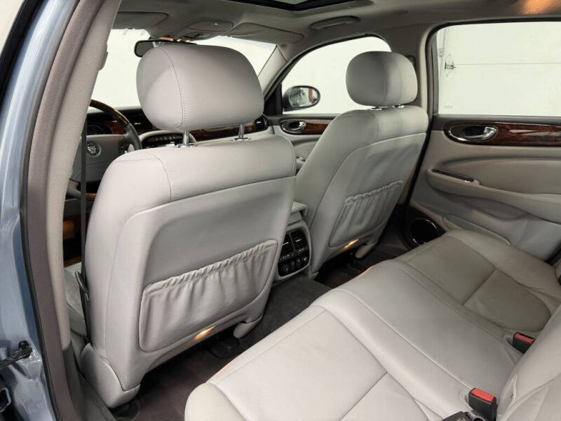 2004 Jaguar XJ-Series XJ8