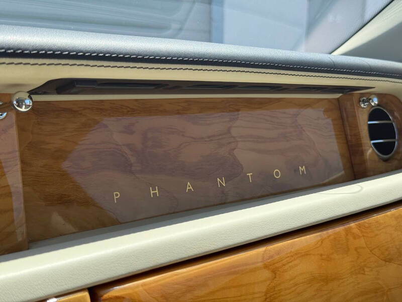 2011 Rolls-Royce Phantom