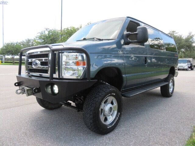 2013 Ford E-Series E-150 XLT