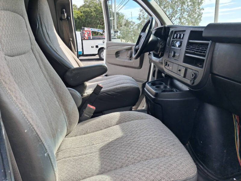 2015 GMC Savana 2500