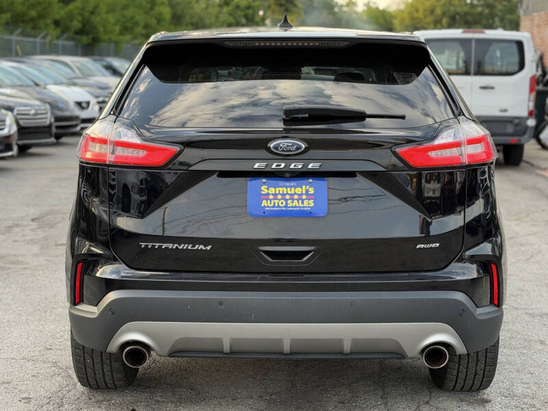 2022 Ford Edge Titanium