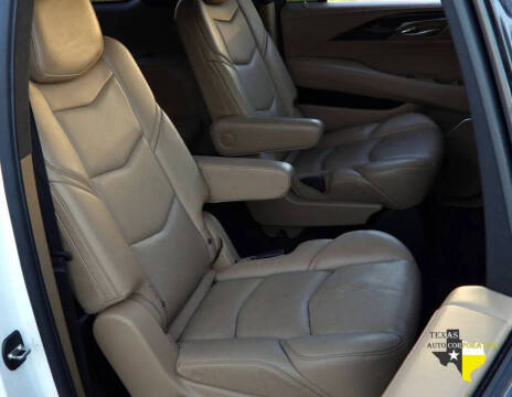 2019 Cadillac Escalade ESV Platinum