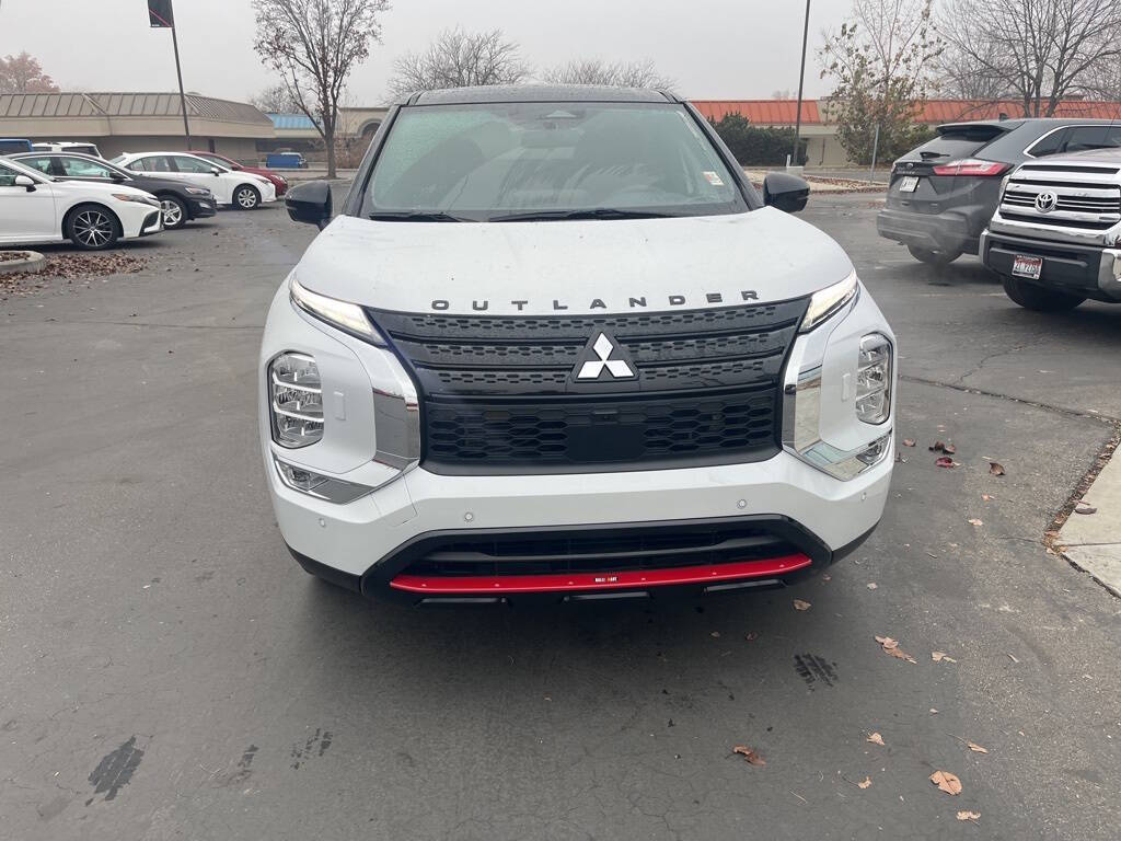 2024 Mitsubishi Outlander for sale at Axio Auto Boise in Boise, ID