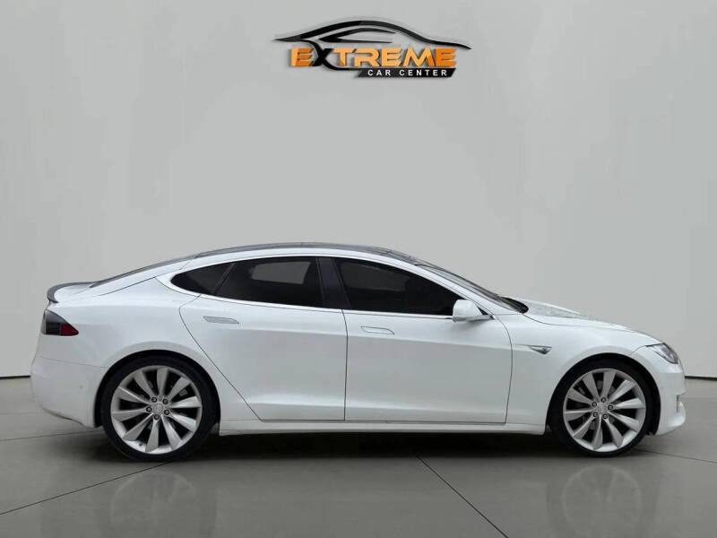 2016 Tesla Model S 90D