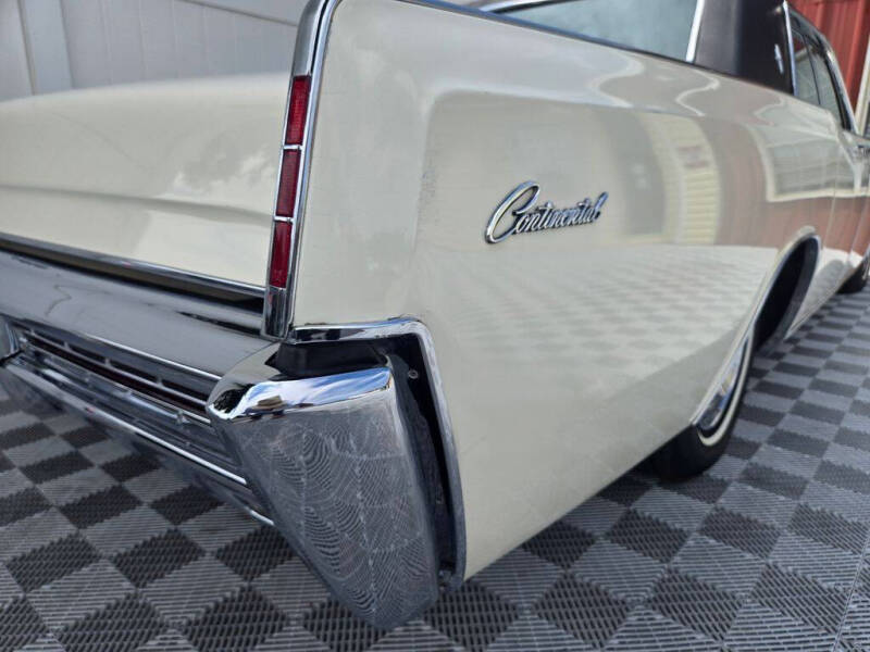 1967 Lincoln Continental