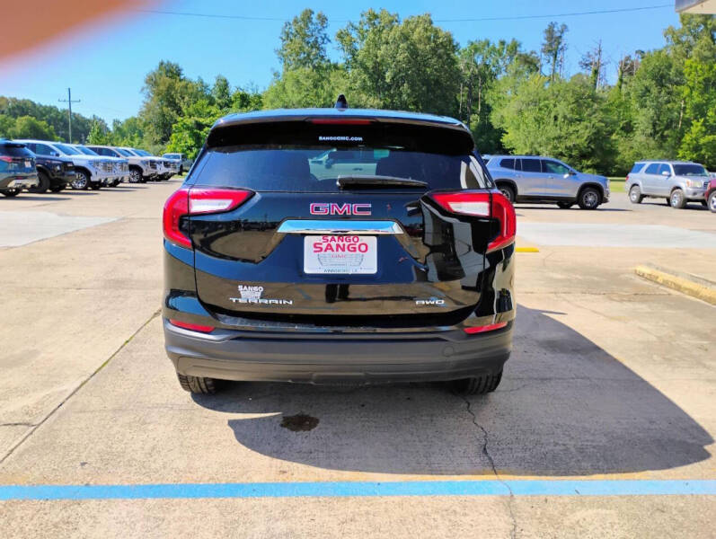 2024 GMC Terrain SLE
