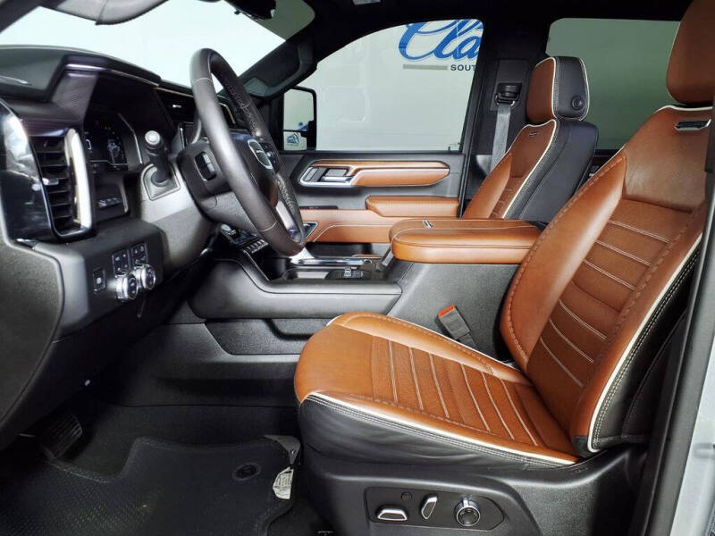 2025 GMC Sierra 2500HD