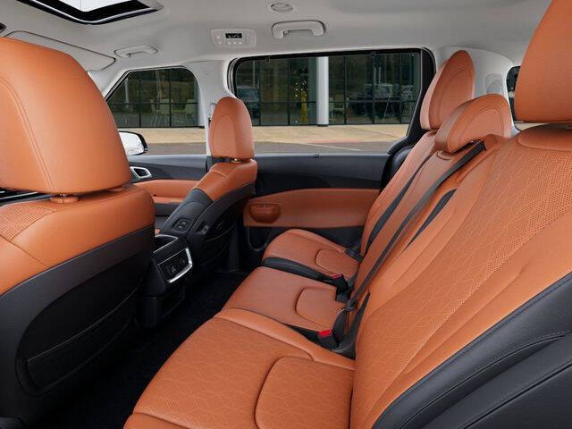 2026 Kia Carnival SX