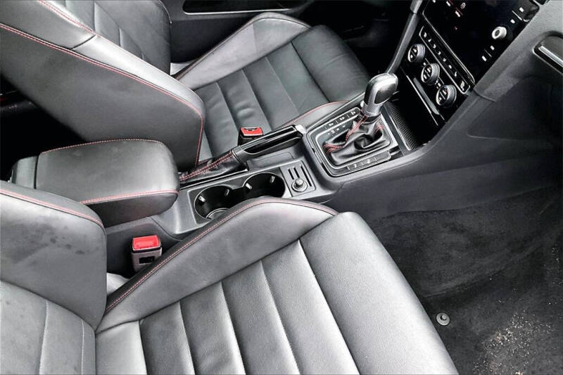 2018 Volkswagen Golf GTI Autobahn