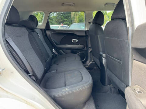 2018 Kia Soul +