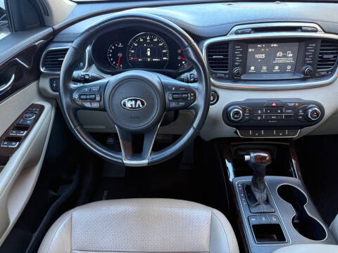 2017 Kia Sorento EX V6