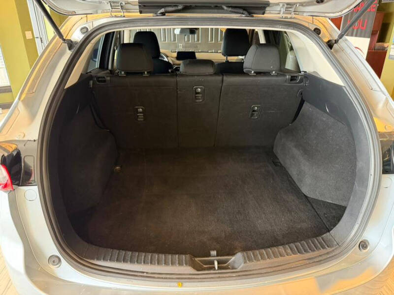 2019 Mazda CX-5 Sport