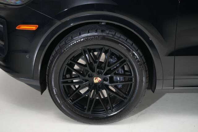 2024 Porsche Cayenne