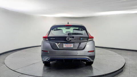 2022 Nissan LEAF S