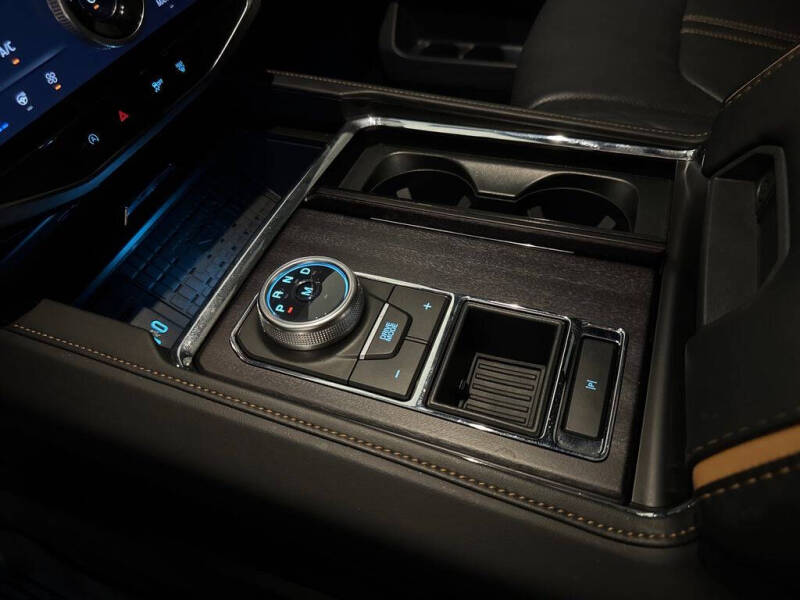 2024 Ford Expedition MAX Platinum