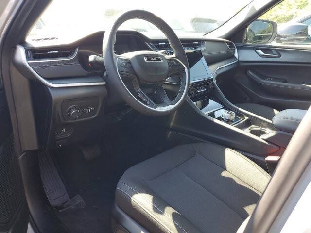 2024 Jeep Grand Cherokee Laredo X