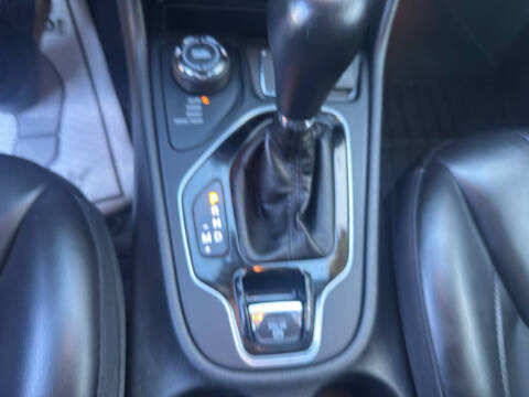 2020 Jeep Cherokee Altitude