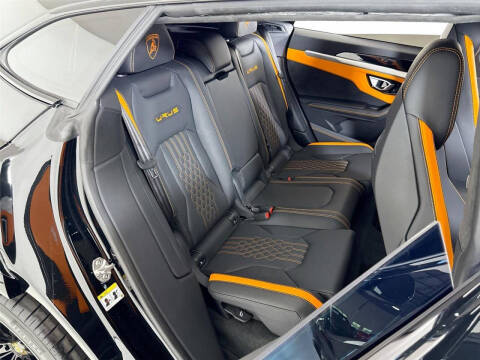 2024 Lamborghini Urus S