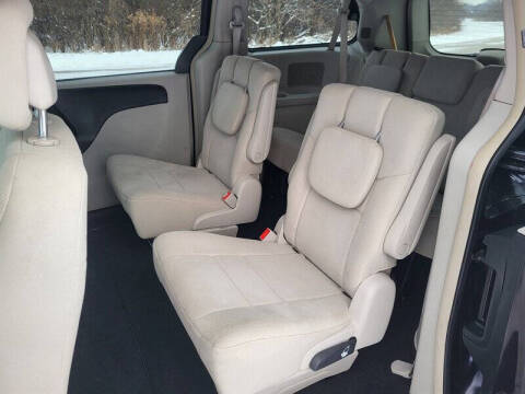 2011 Chrysler Town and Country Touring