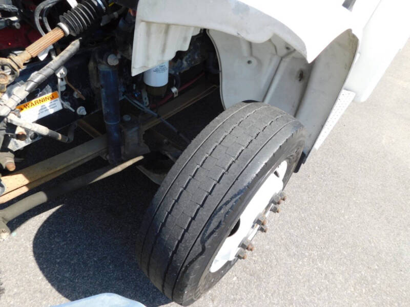 2014 Freightliner S2 Chassis