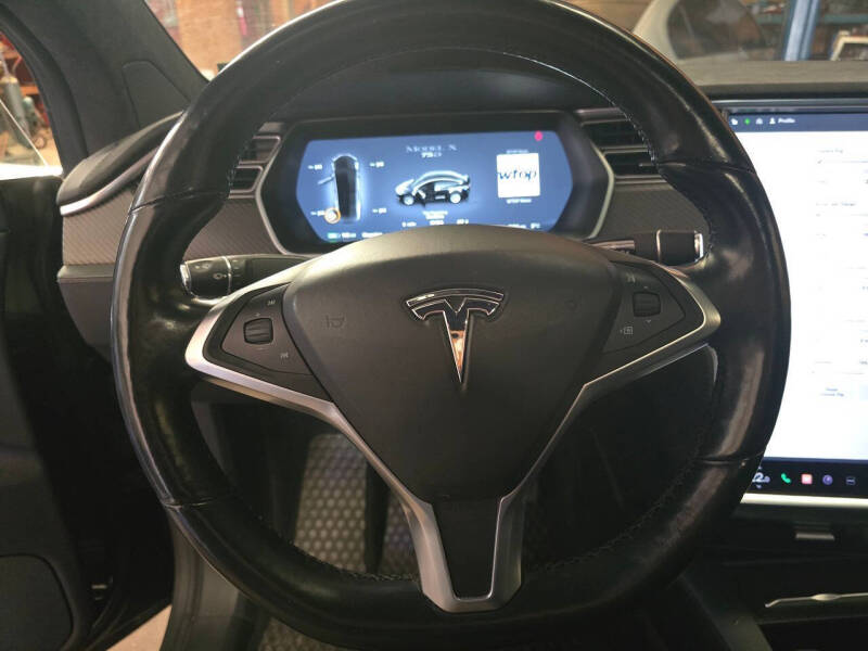 2017 Tesla Model X 75D