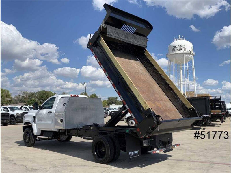 2022 Chevrolet Silverado 5500HD