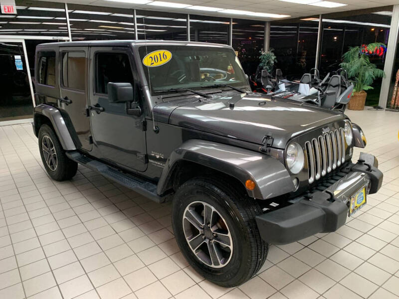 2016 Jeep Wrangler Unlimited Sahara