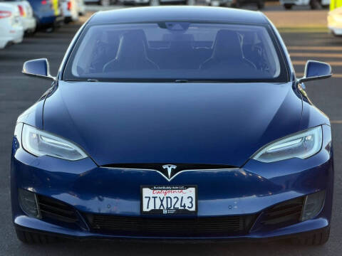 2016 Tesla Model S