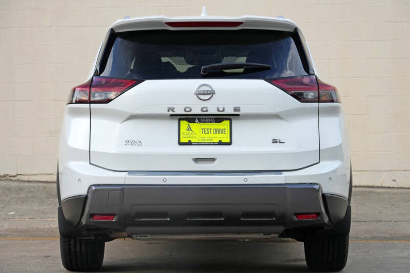 2025 Nissan Rogue SL