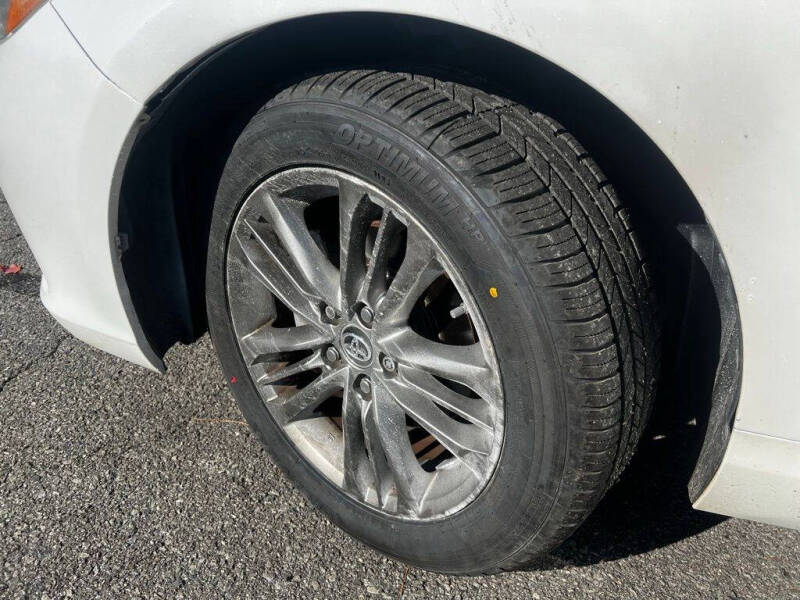 2016 Toyota Camry SE