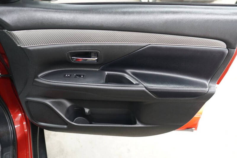 2019 Mitsubishi Outlander