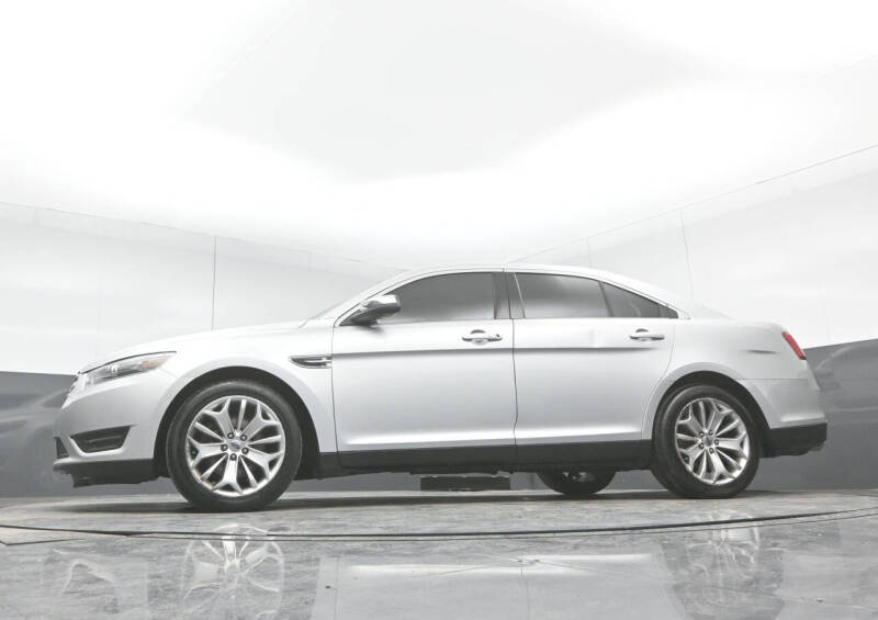 2018 Ford Taurus Limited