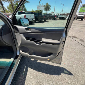 2004 Toyota Sienna