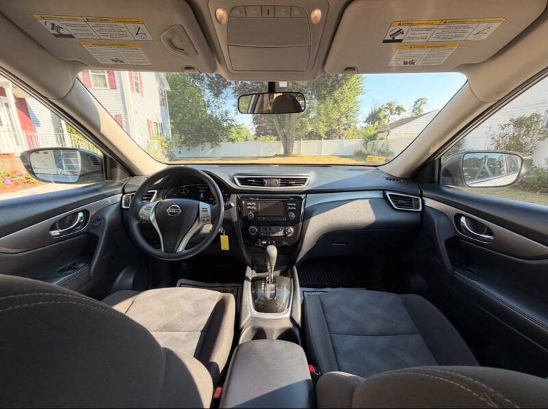 2016 Nissan Rogue S