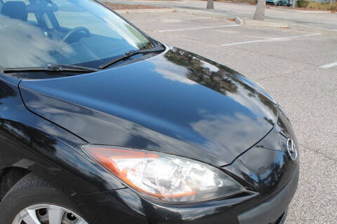 2013 Mazda MAZDA3 i SV