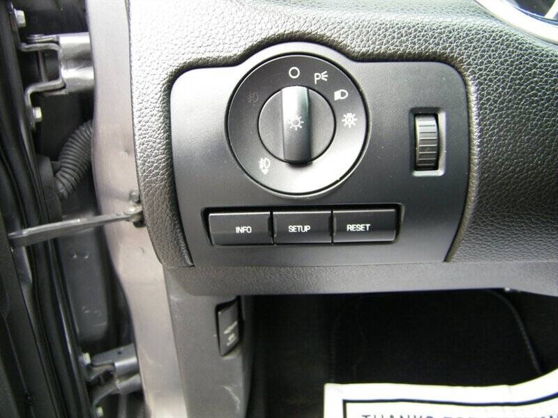 2010 Ford Mustang V6 Premium