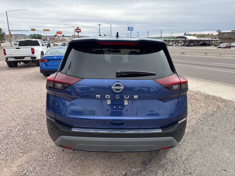 2023 Nissan Rogue S