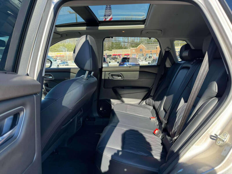 2023 Nissan Rogue Platinum