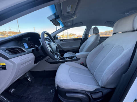 2017 Hyundai Sonata SE