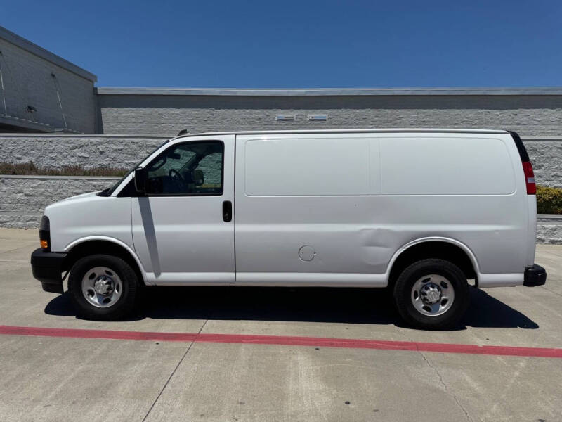 2019 Chevrolet Express 2500
