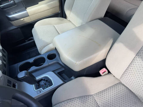 2013 Toyota Tundra Grade