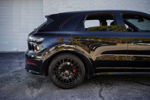 2022 Porsche Cayenne GTS