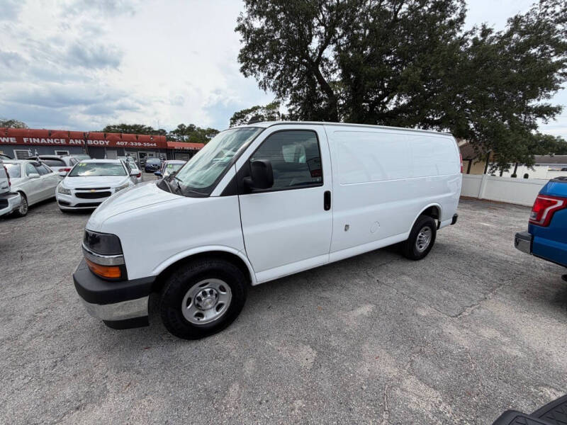 2021 Chevrolet Express 2500