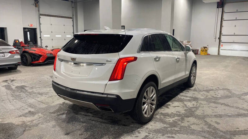 2018 Cadillac XT5 Platinum