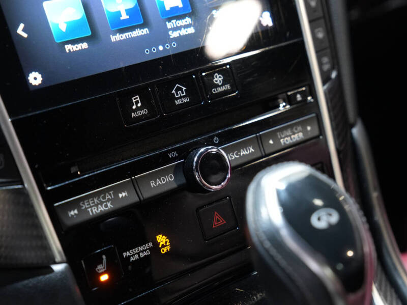 2019 Infiniti Q60 Red Sport 400